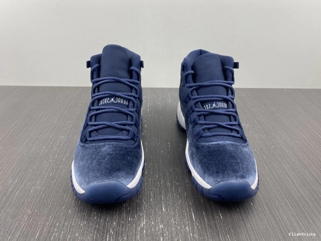 Air WMNS Midnight 11 AR0715-441 Navy Velvet Jordan 0825